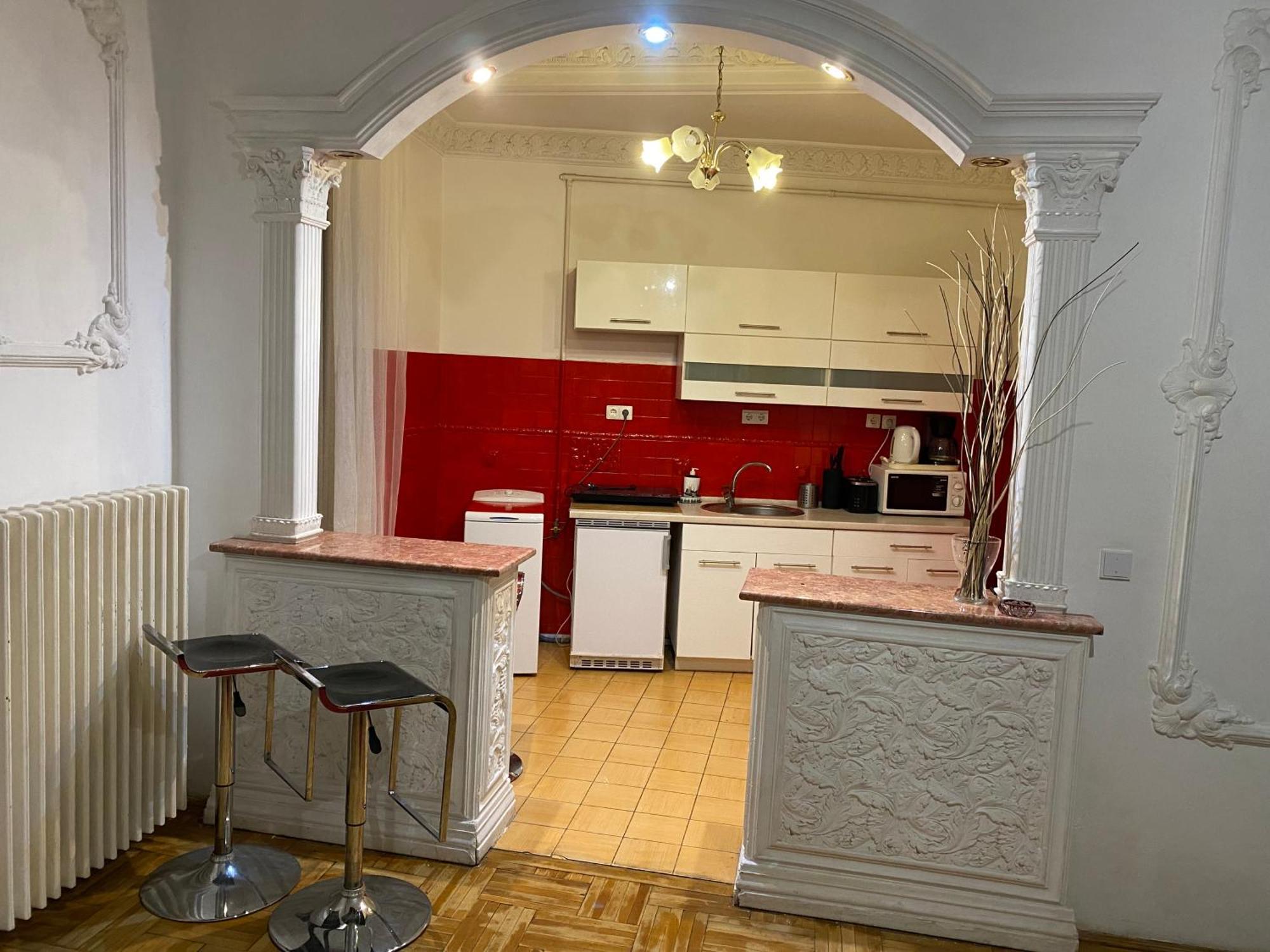 Apartment With Balcony And Ac Next To Danube ブダペスト エクステリア 写真