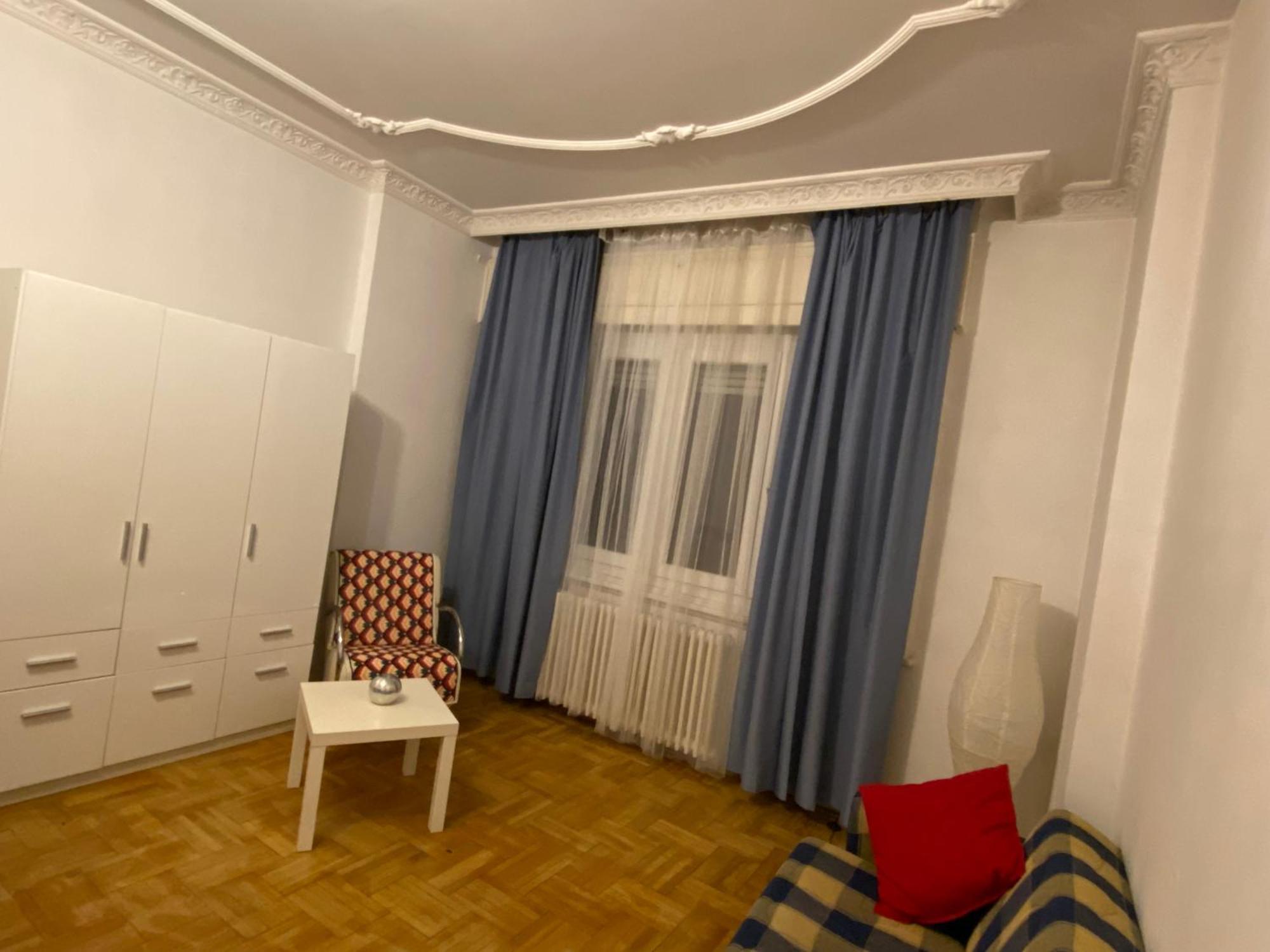 Apartment With Balcony And Ac Next To Danube ブダペスト エクステリア 写真