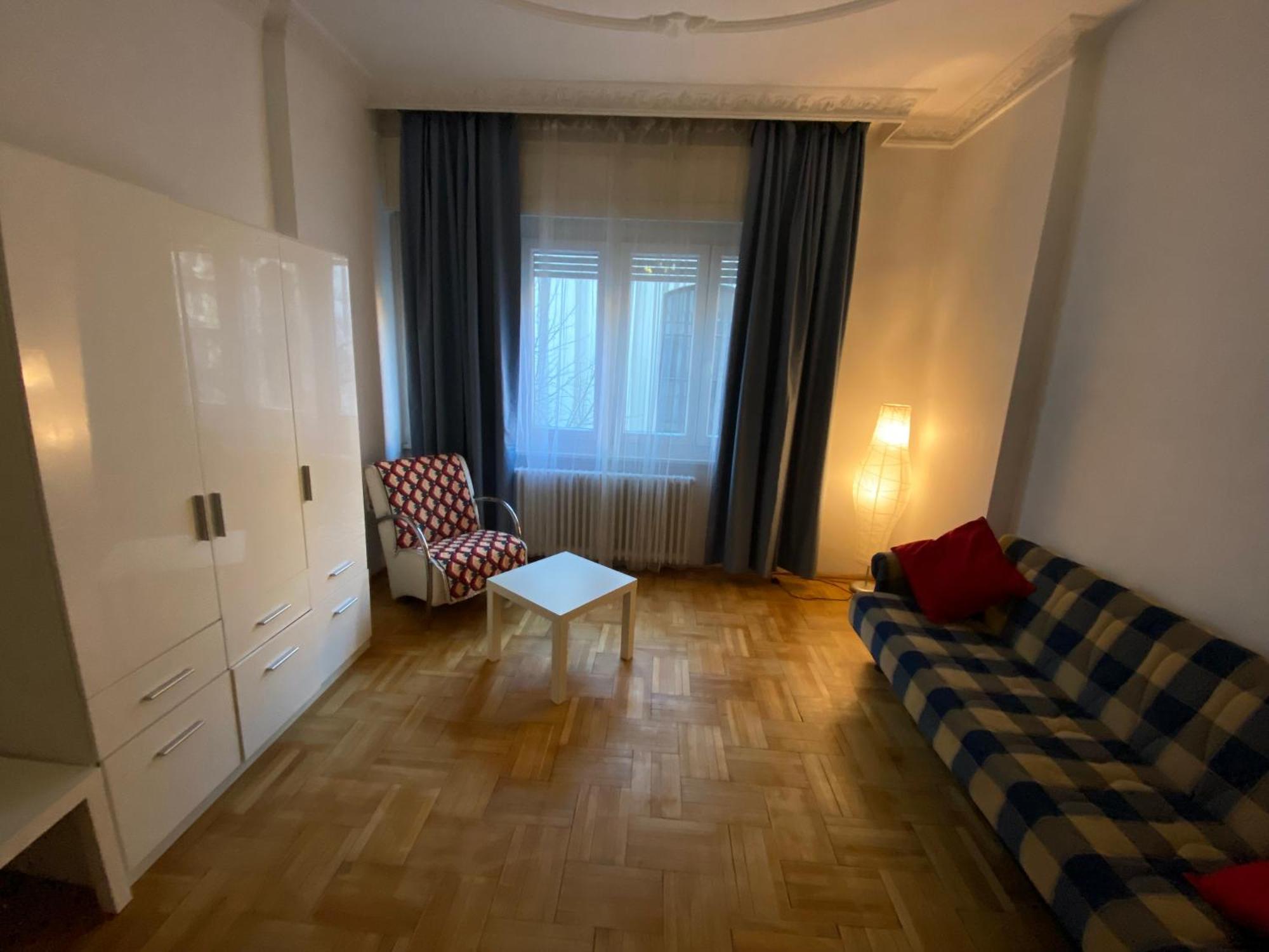Apartment With Balcony And Ac Next To Danube ブダペスト エクステリア 写真