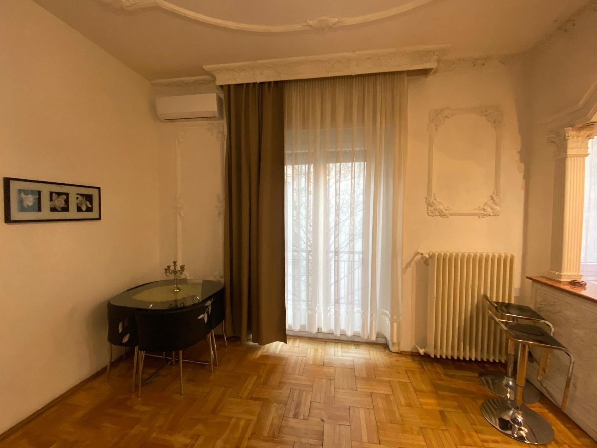 Apartment With Balcony And Ac Next To Danube ブダペスト エクステリア 写真